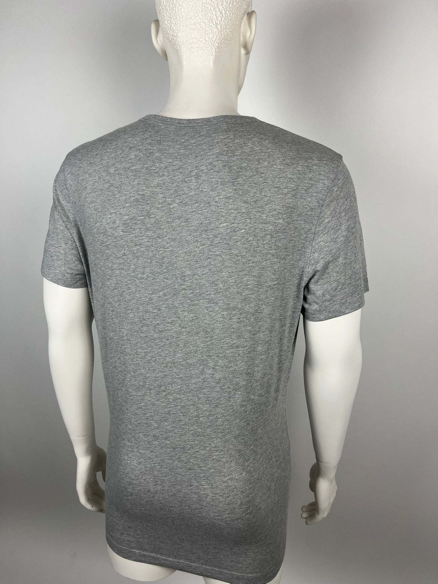 Moncler T-Shirt (XL)