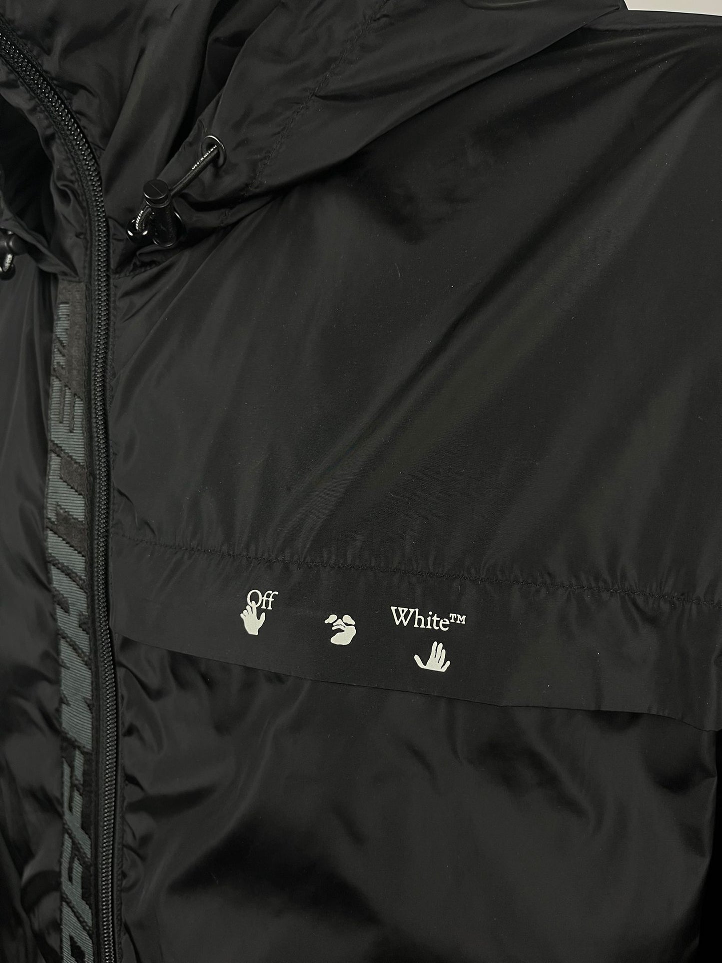 Off White Windbreaker (XL)