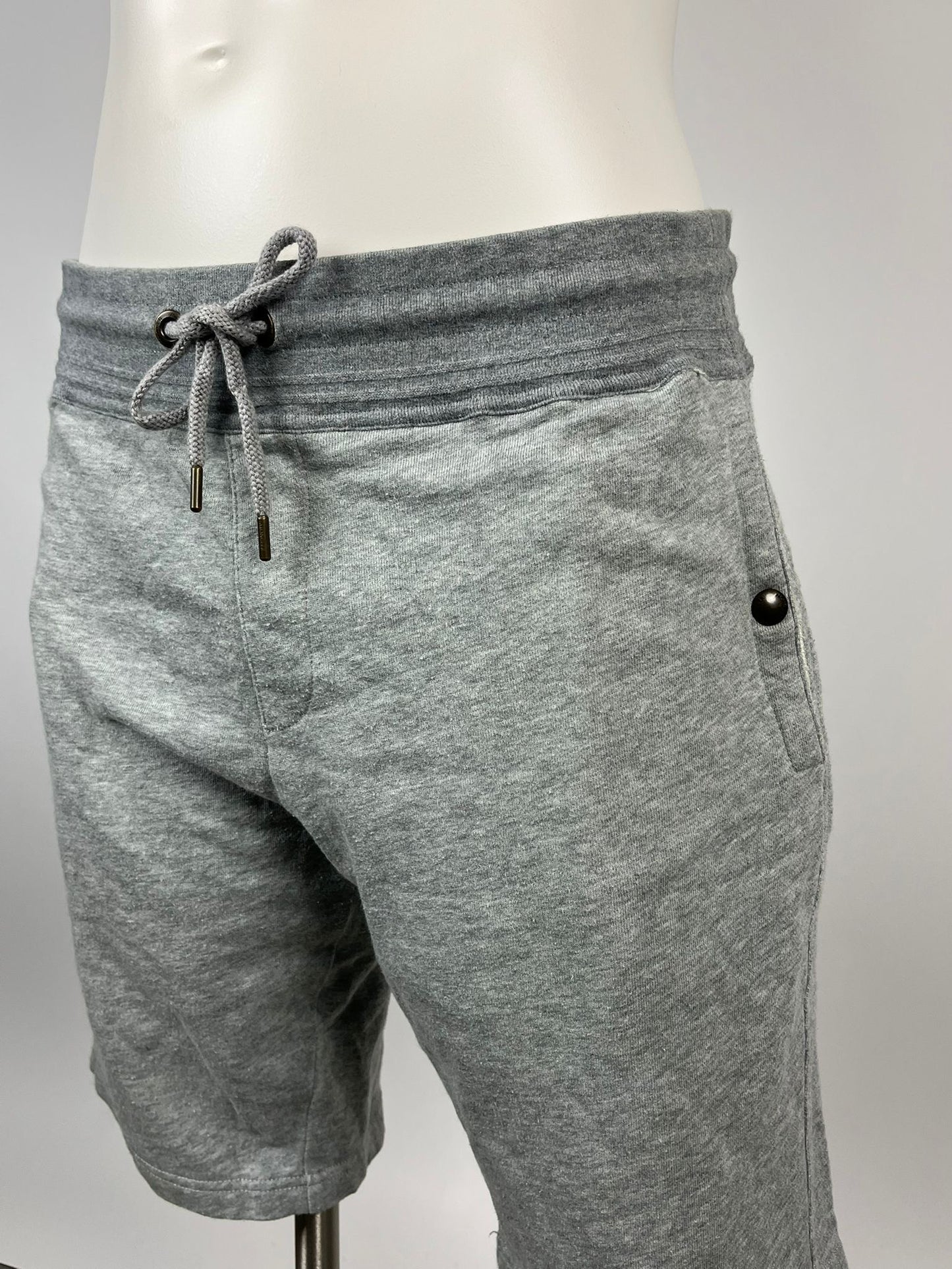 Moncler Short (L)