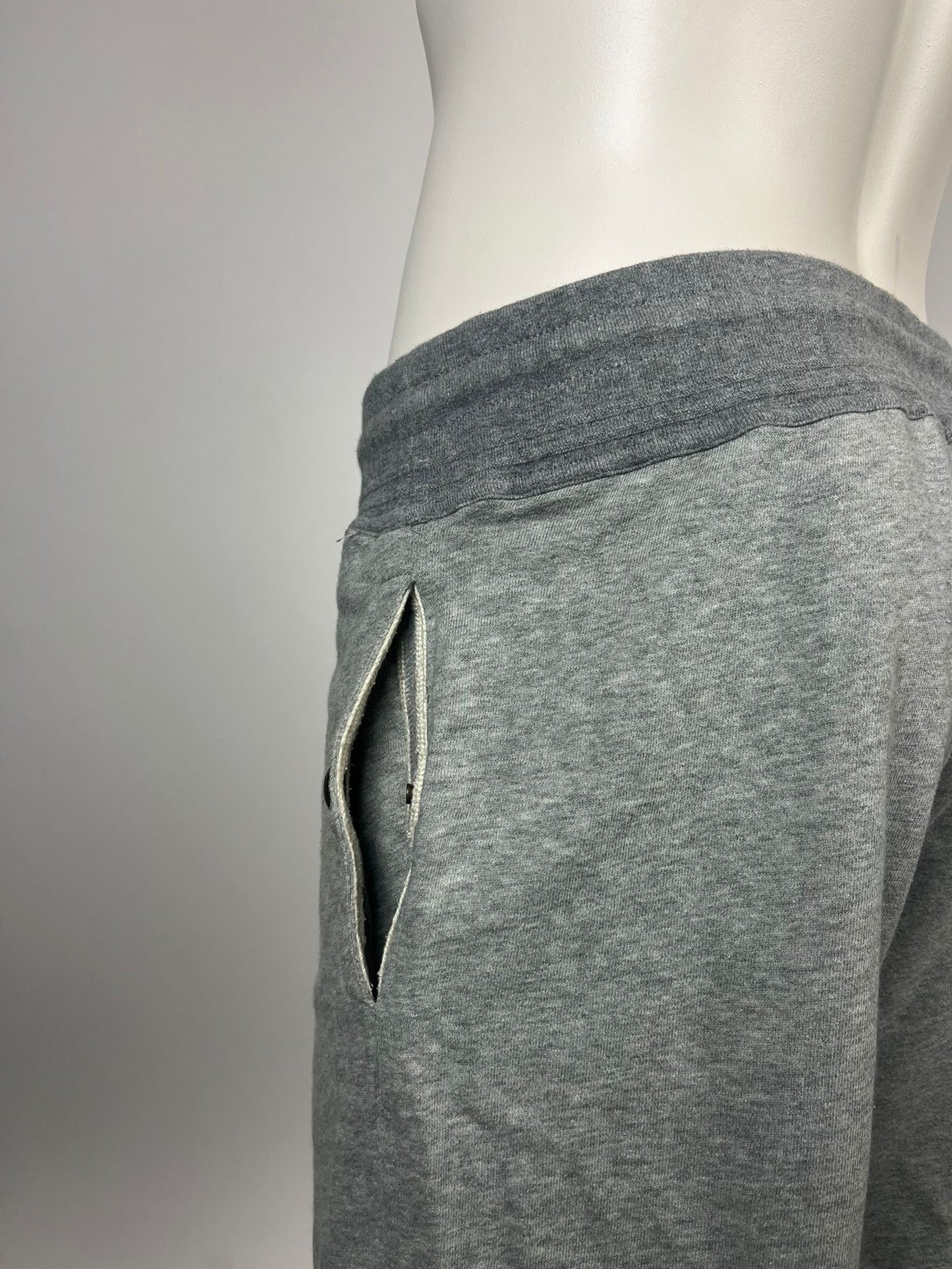 Moncler Short (L)