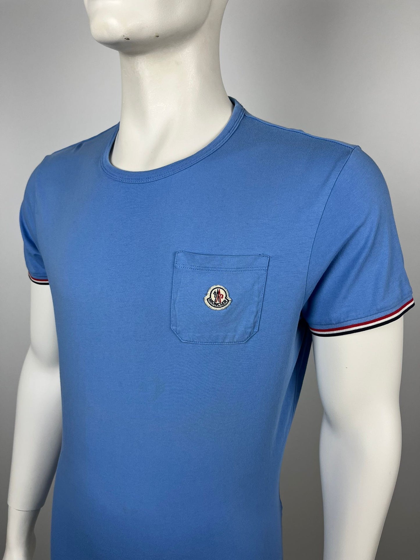 Moncler T-Shirt (L)