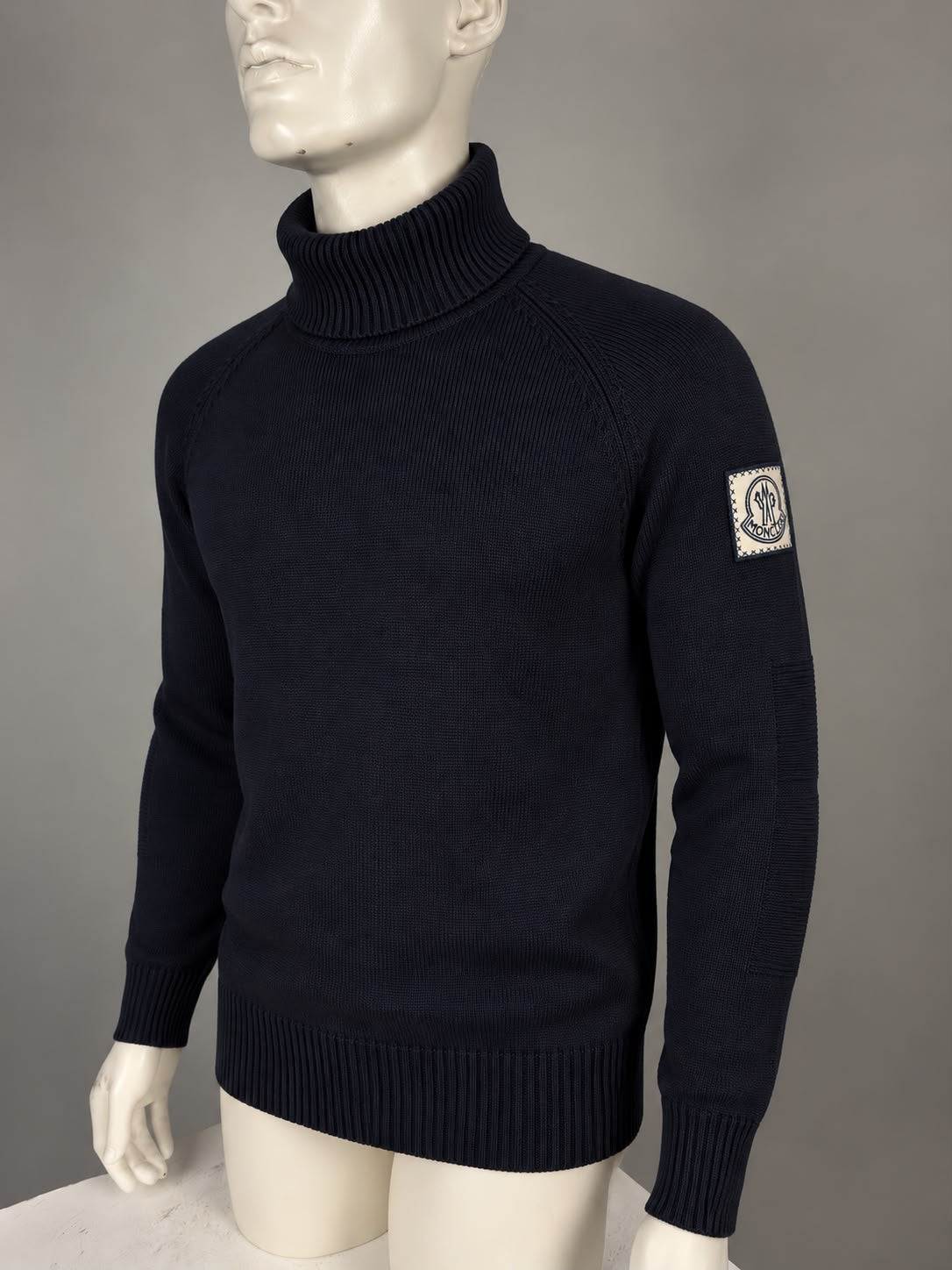Moncler Gamme Bleu Turtle Neck Sweater (M)