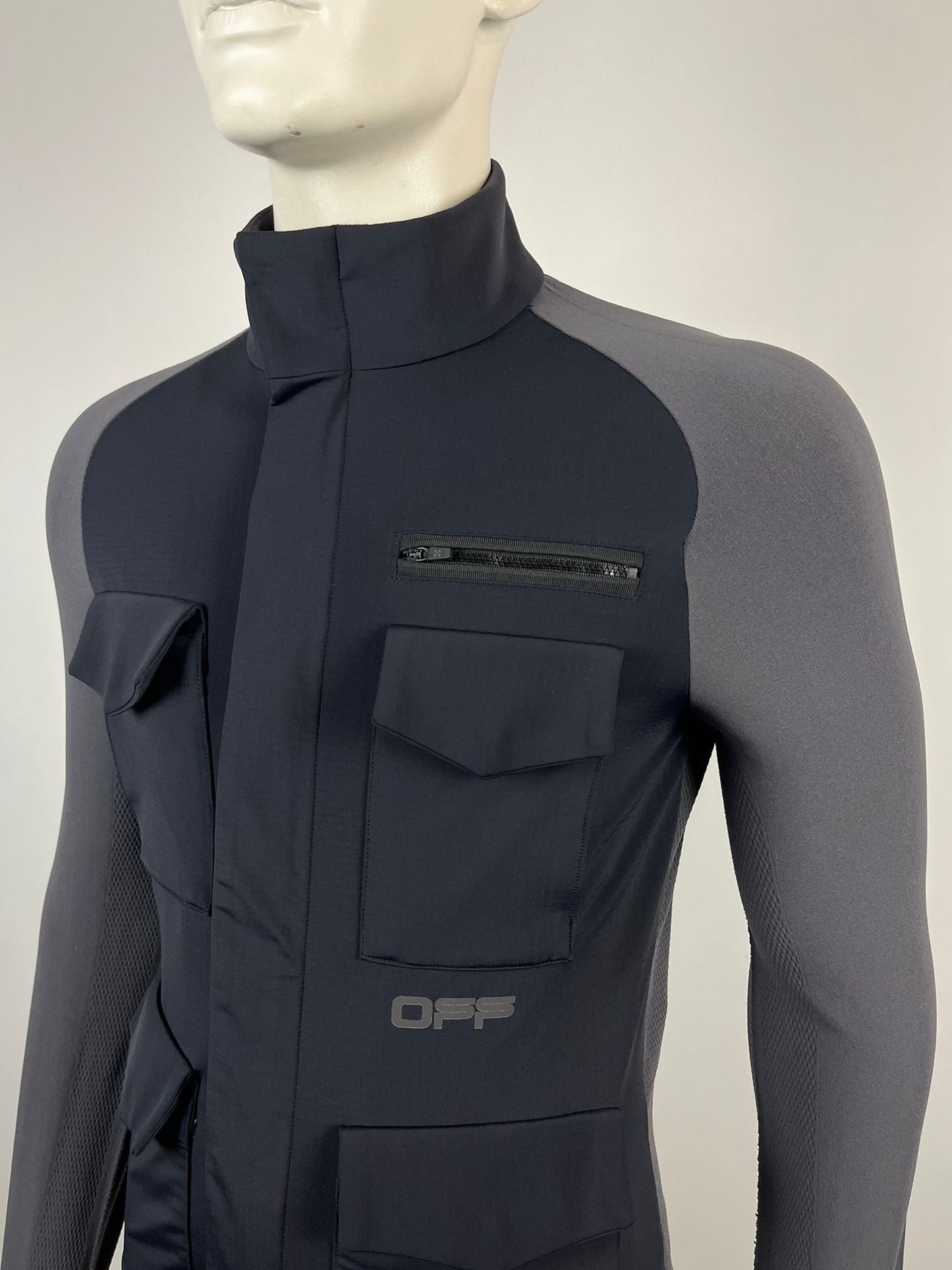 Off White Cardigan (M)