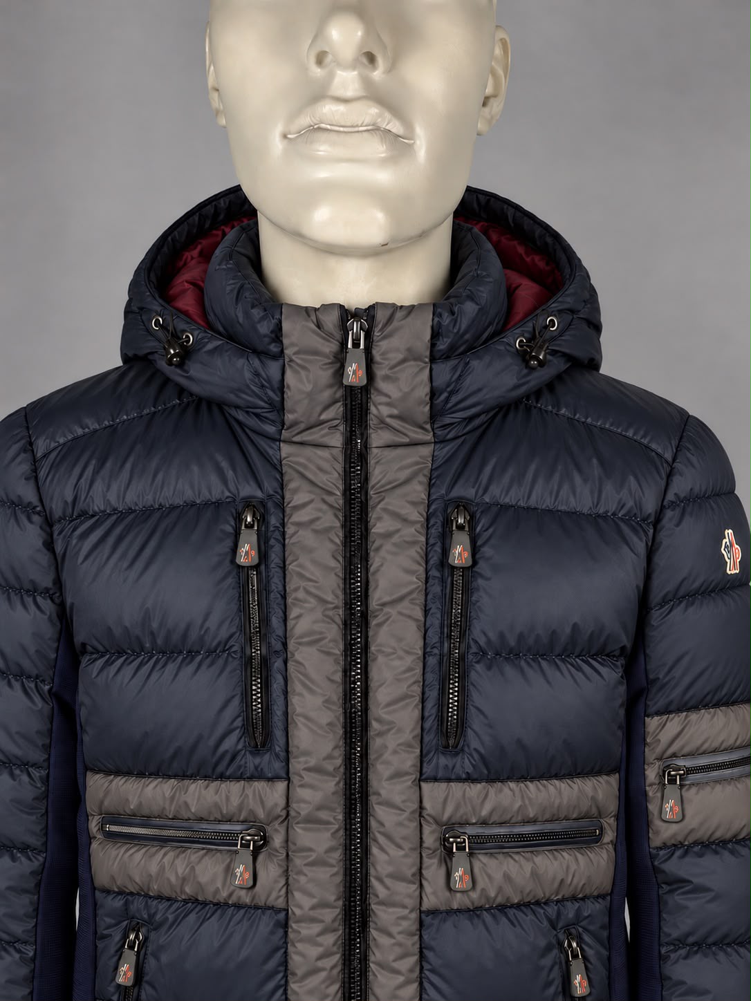 Moncler Grenoble Traversier Down Jacket (4/L)