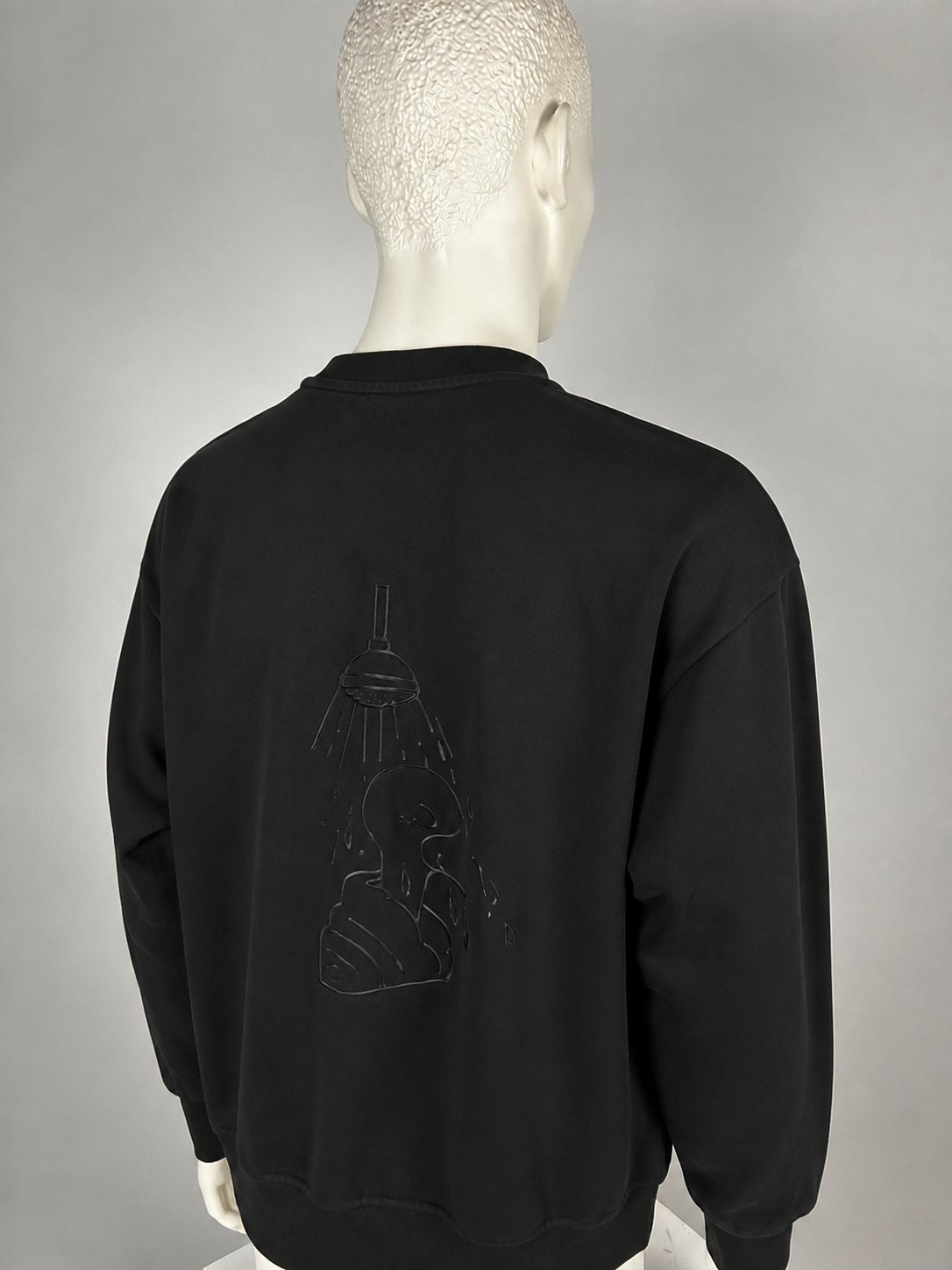 Moncler Sweater (XXL)