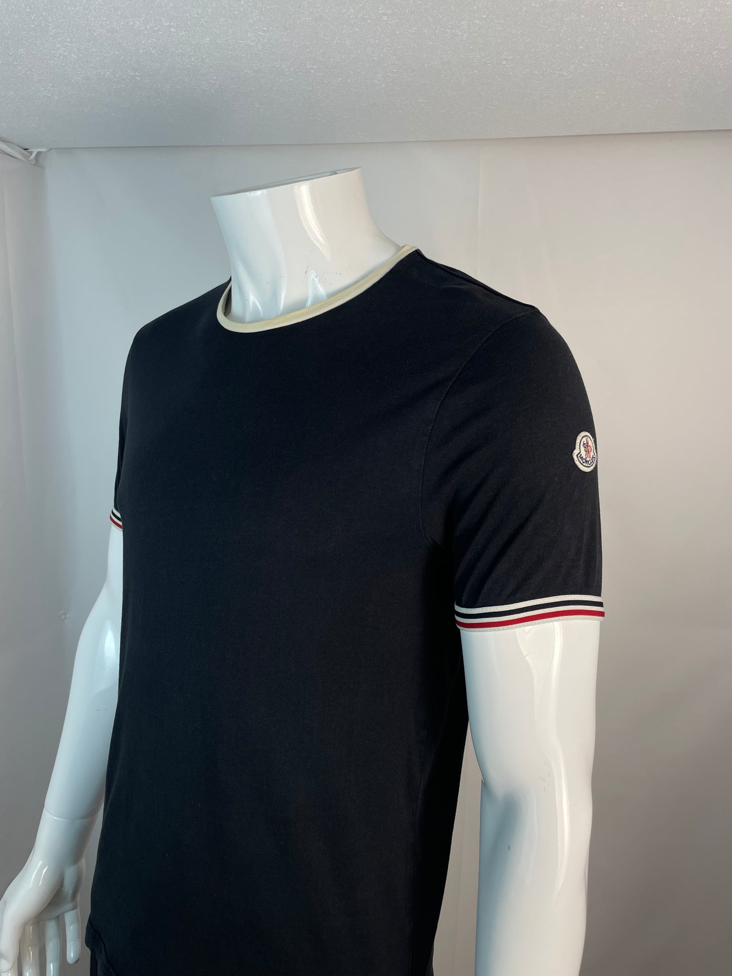 Moncler T-Shirt (M)