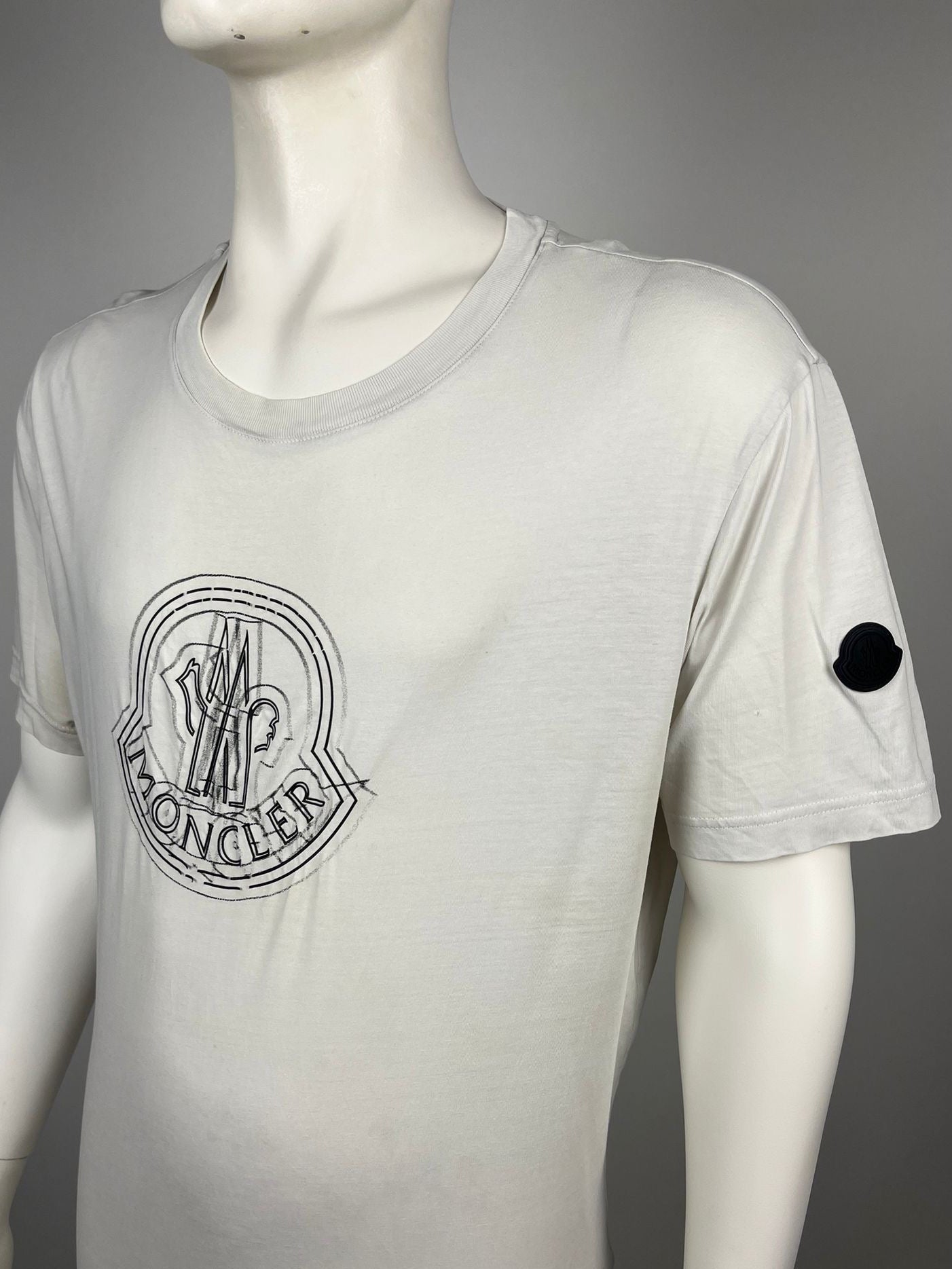 Moncler T-Shirt (XXL)