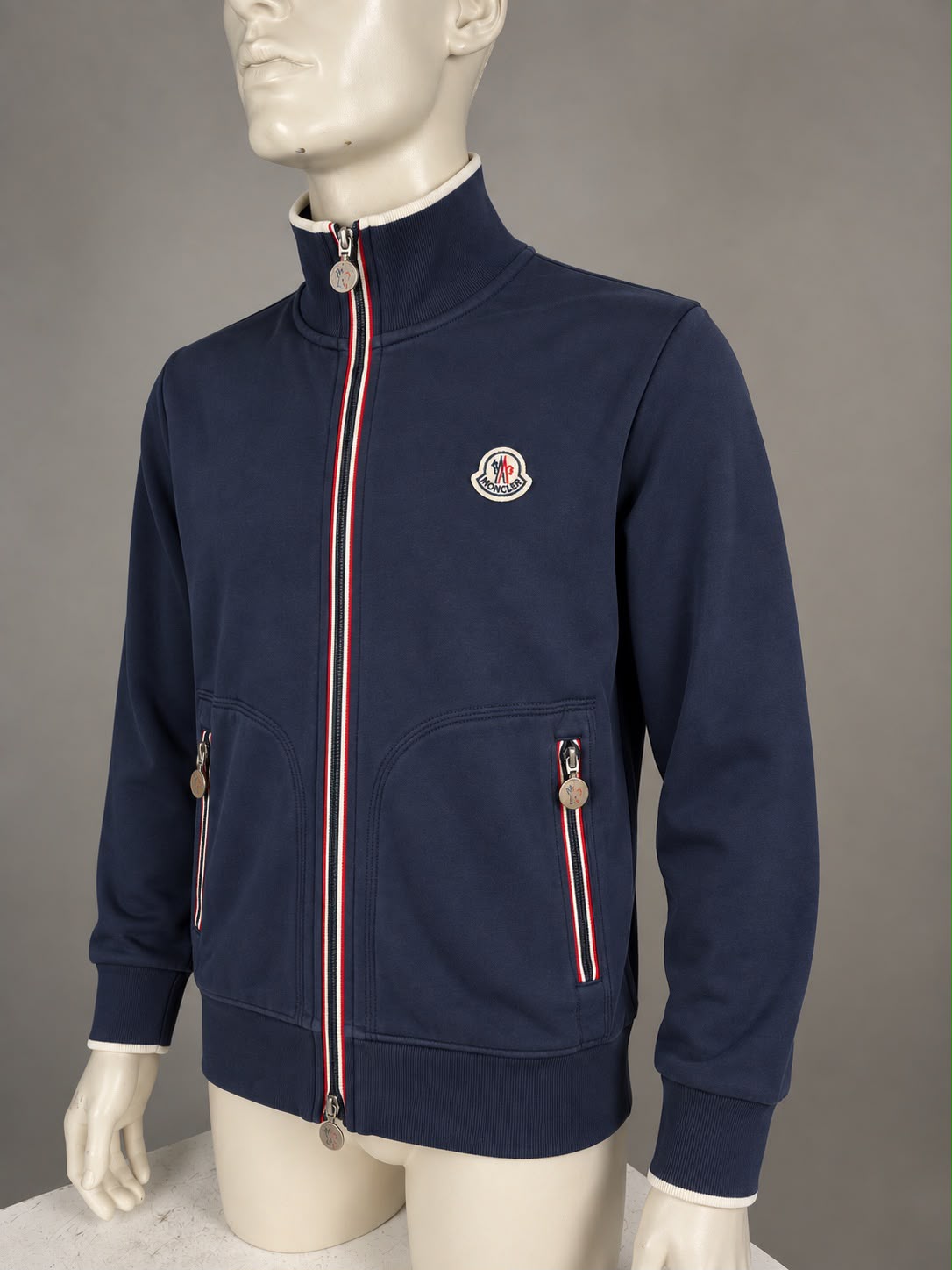 Moncler Cardigan (L)