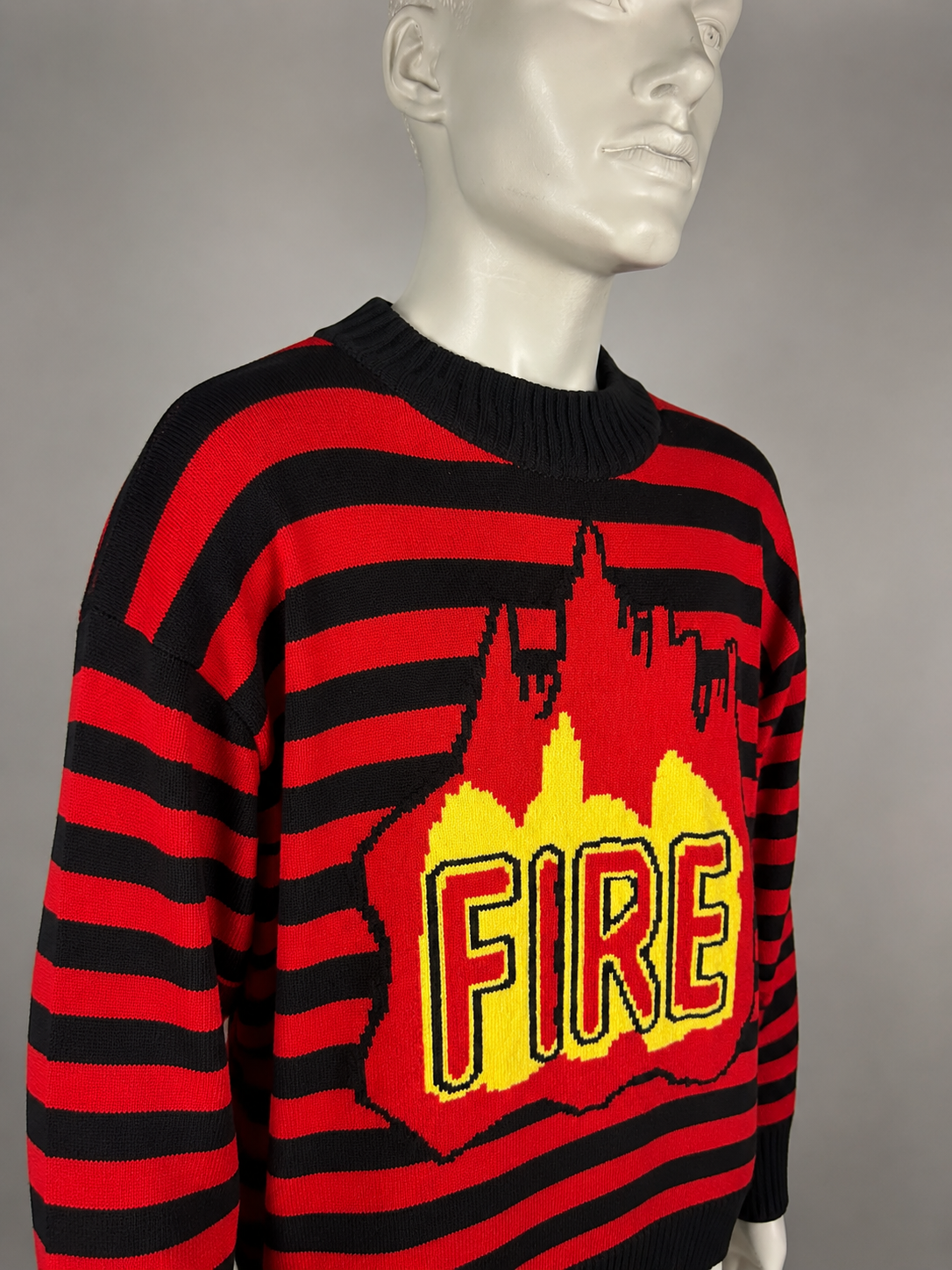 Moncler Sweater (L)