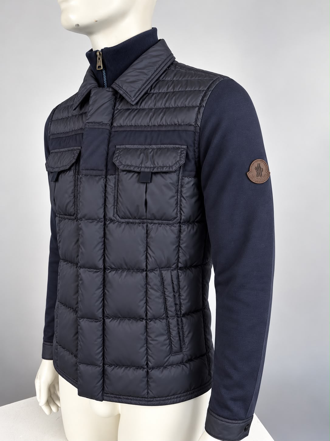 Moncler Blais Down Jacket (4/L)