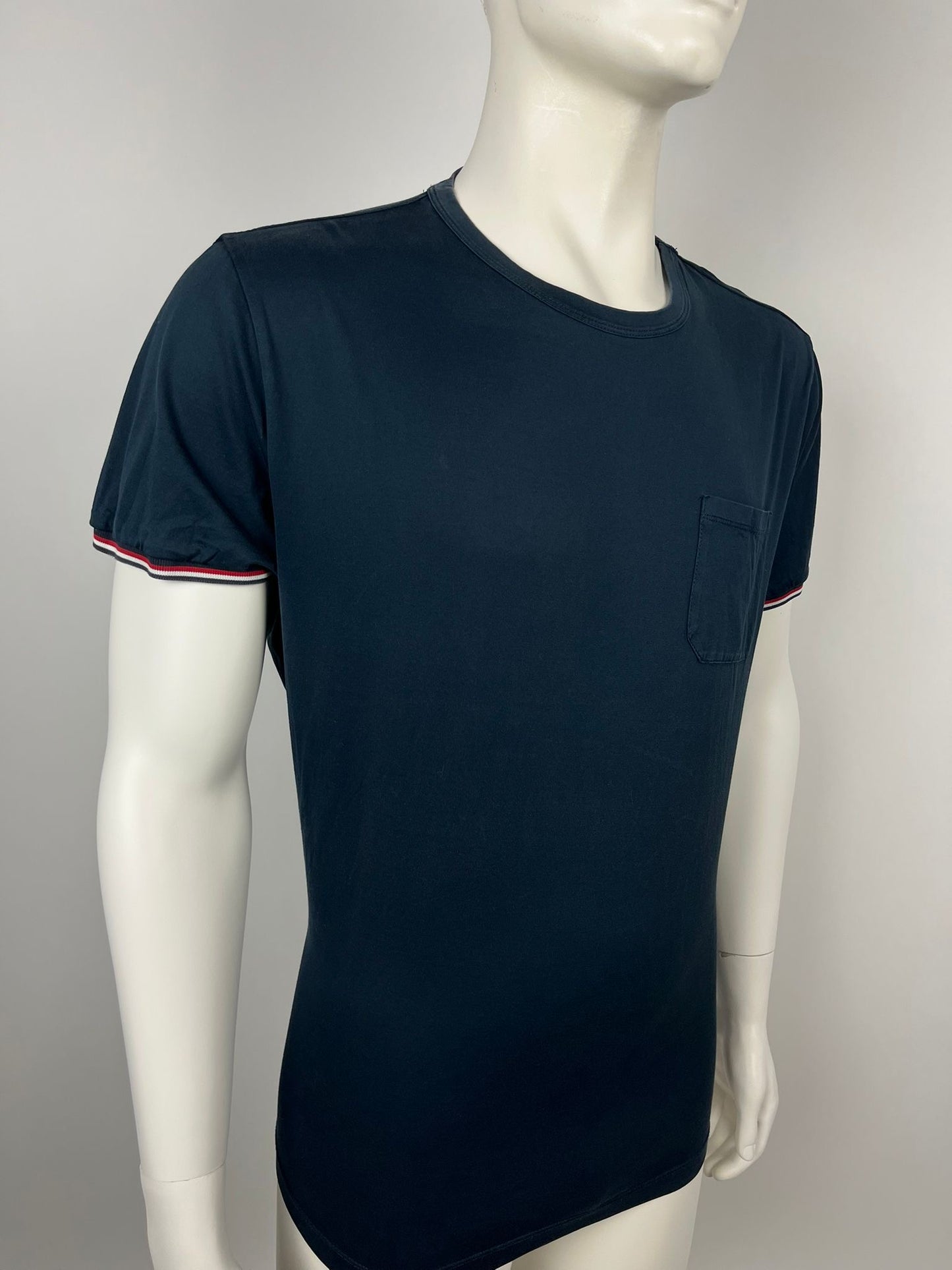 Moncler T-Shirt (XXL)