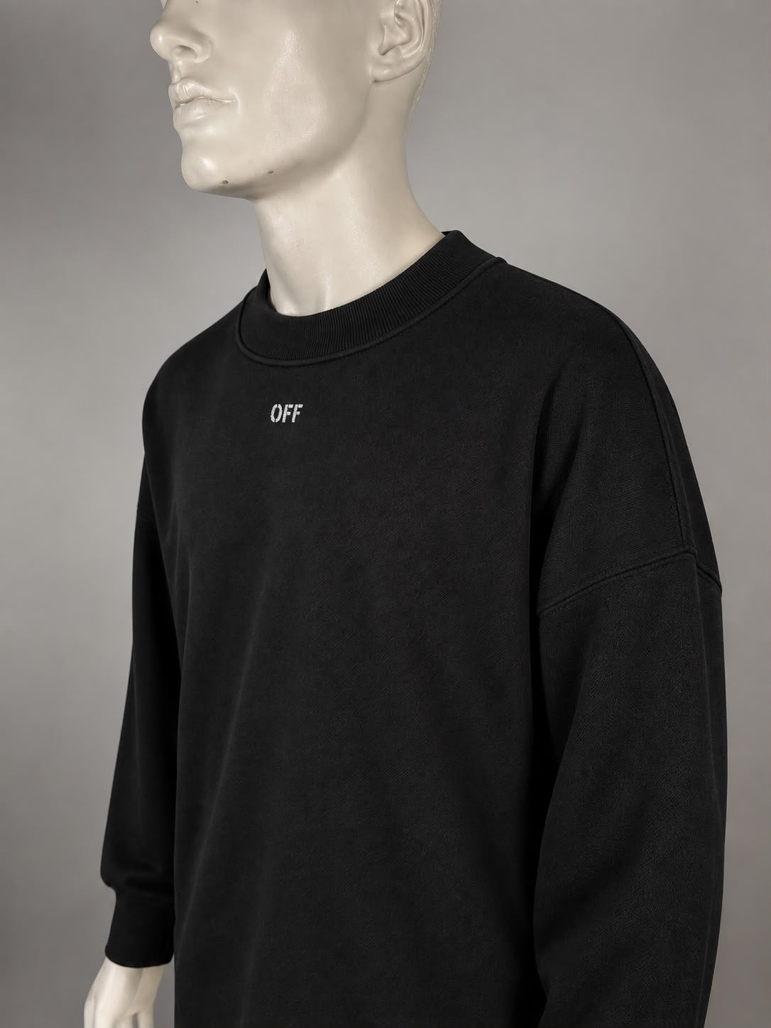 Off White Sweater (L)