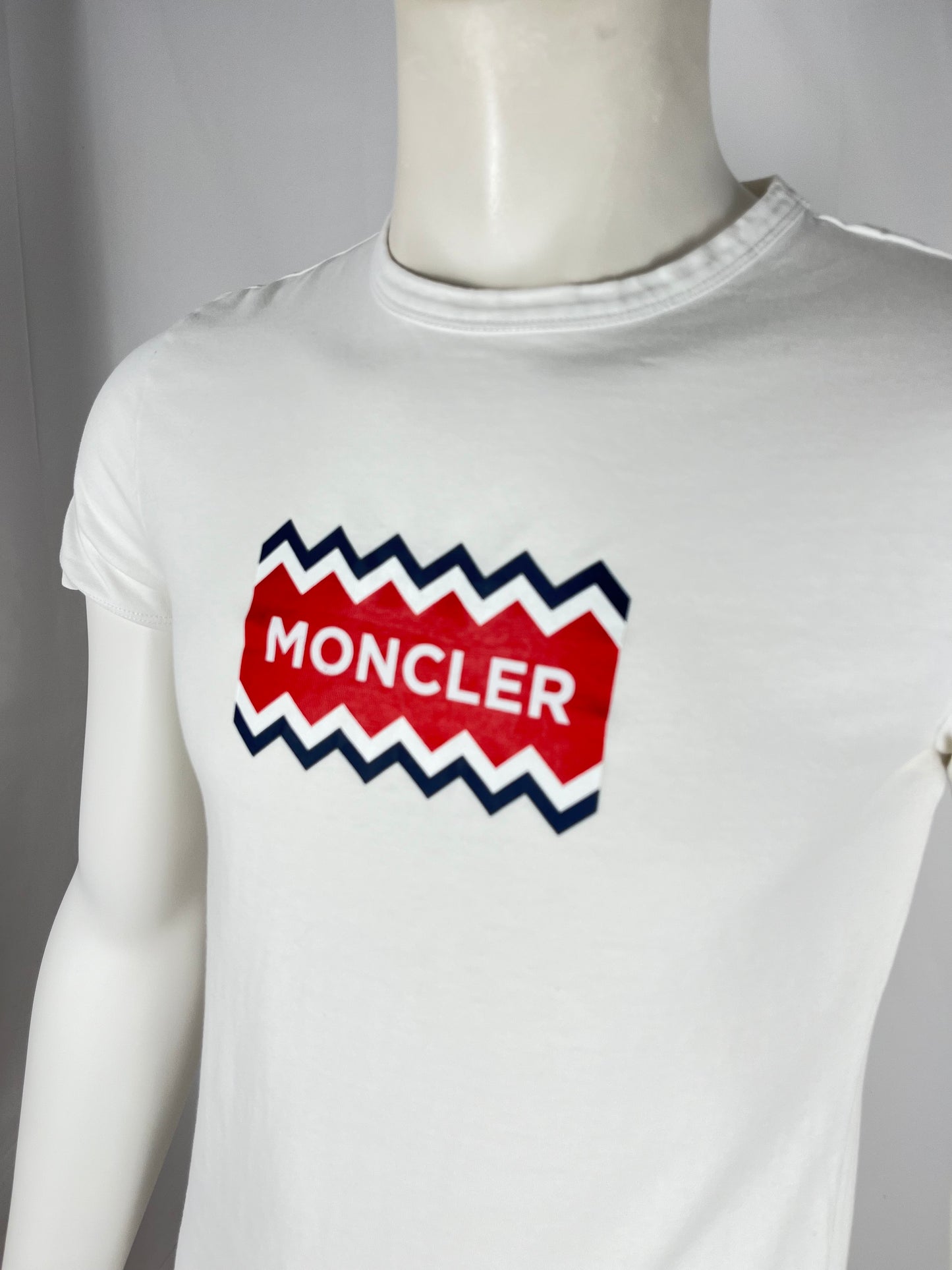 Moncler T-Shirt (S)