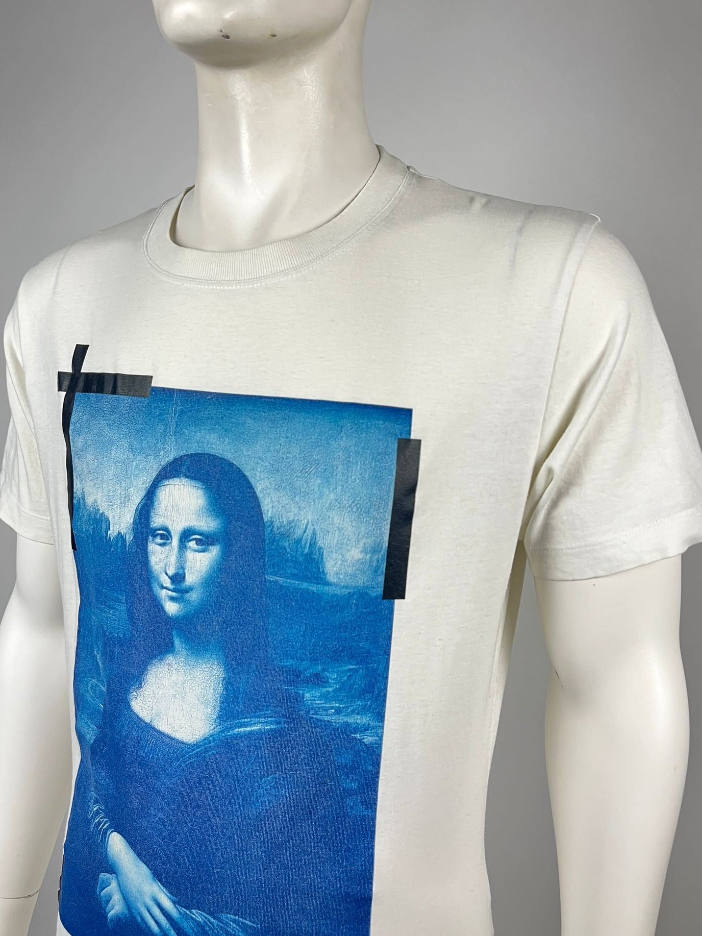 Off White T-Shirt (M)