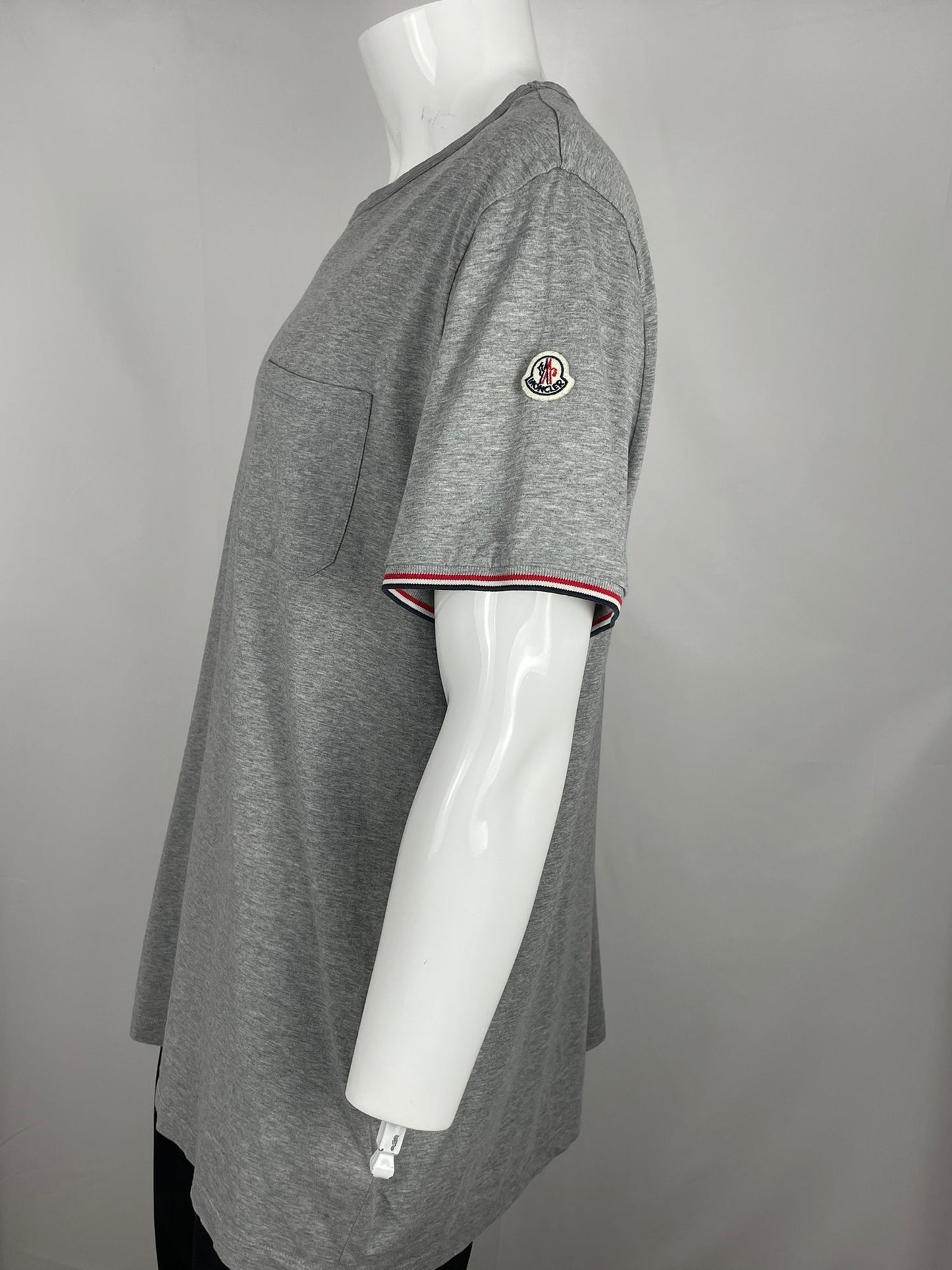 Moncler T-shirt (XXXL)