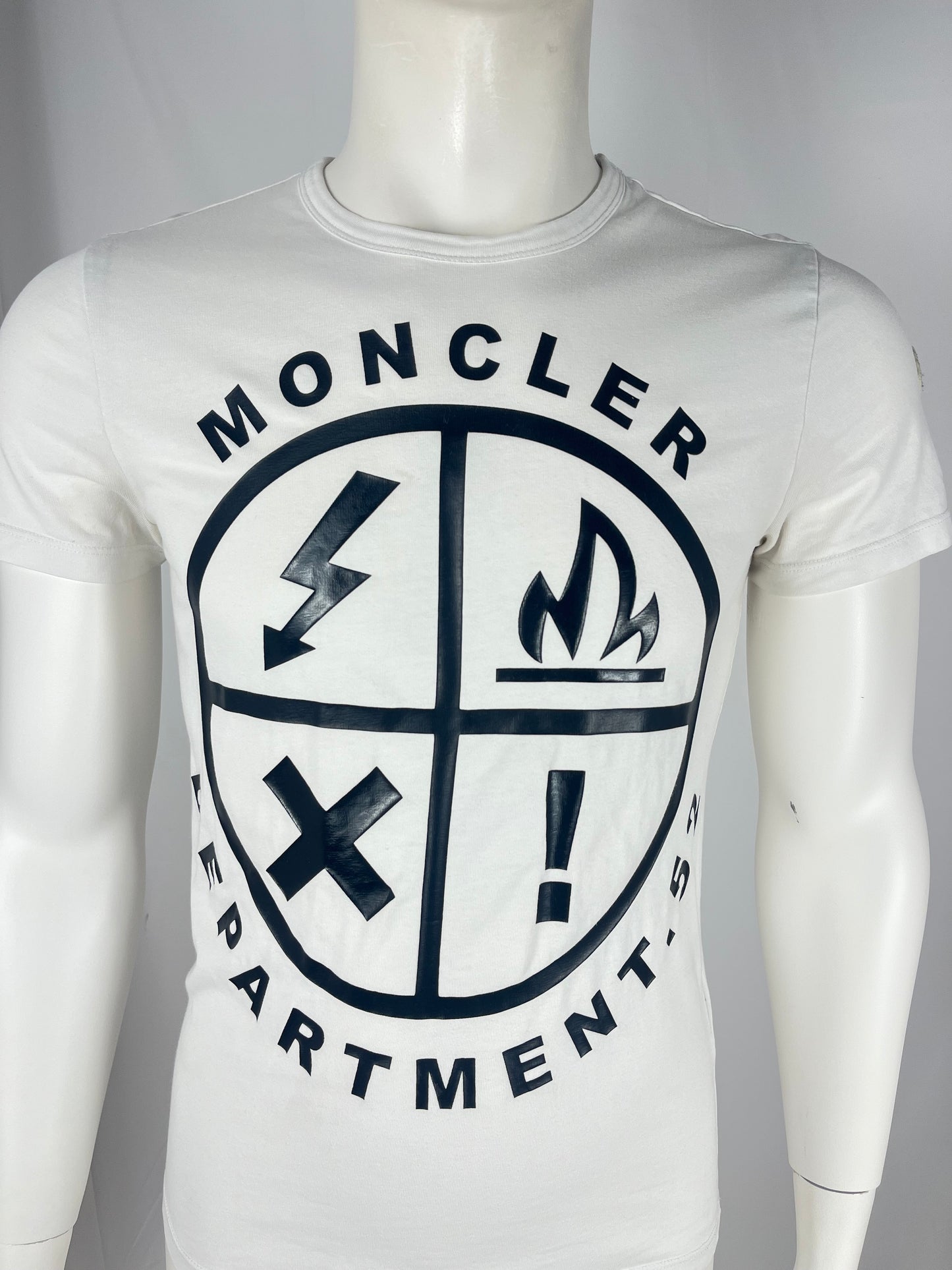 Moncler T-Shirt (S)