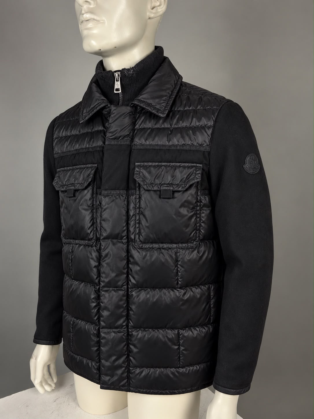 Moncler Blais Down Jacket (3/M)