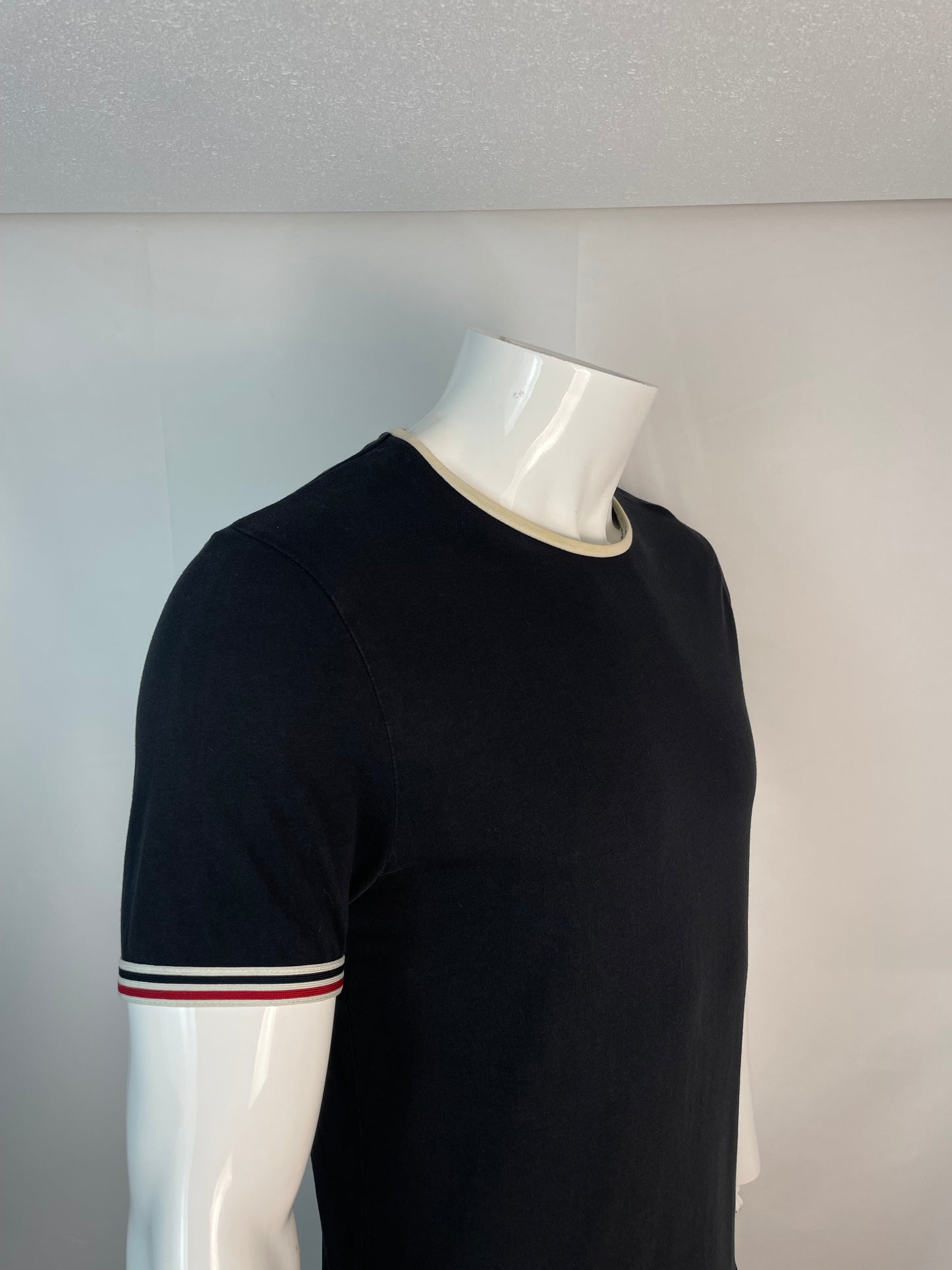 Moncler T-Shirt (M)