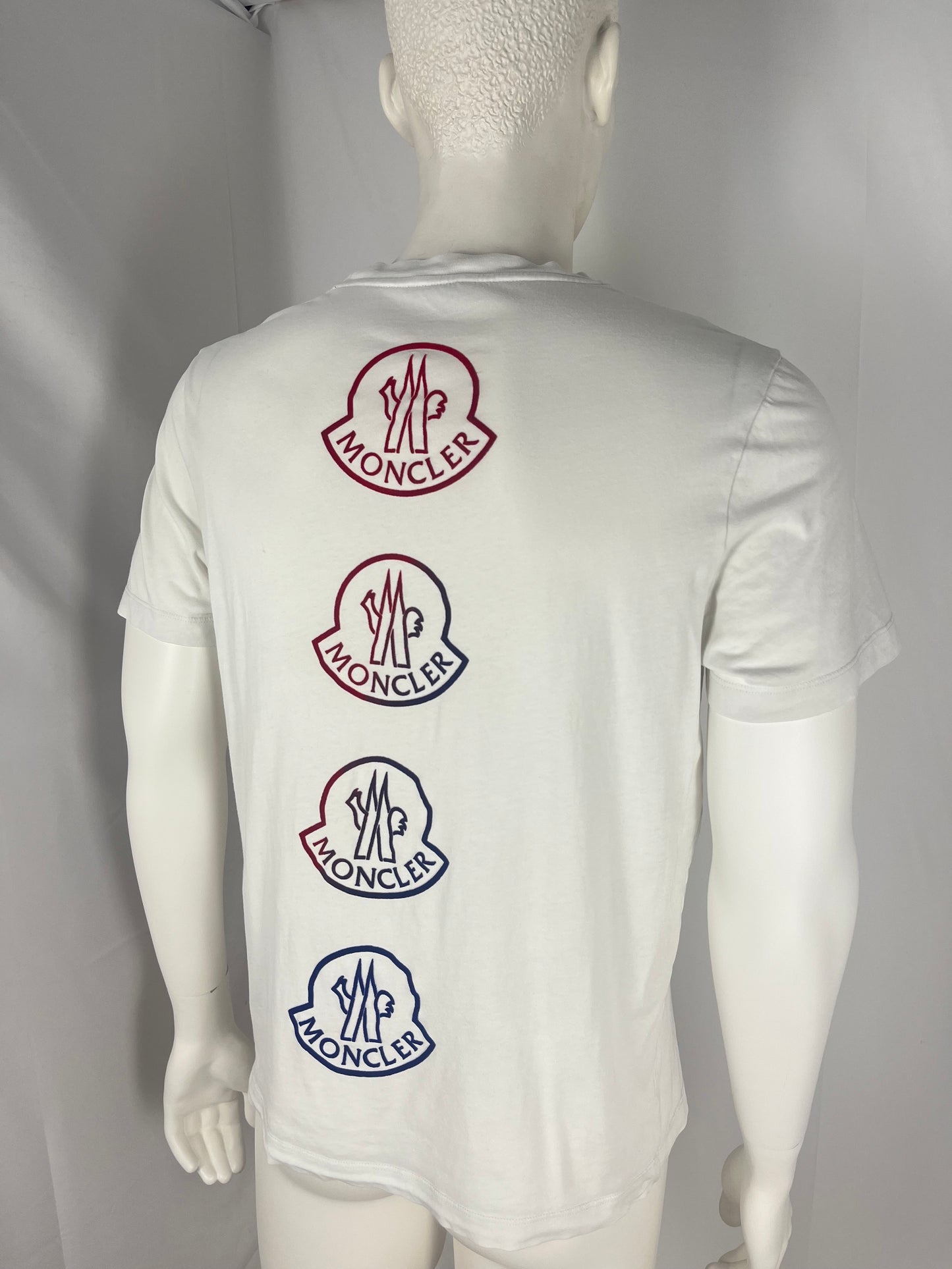Moncler T-Shirt (S)